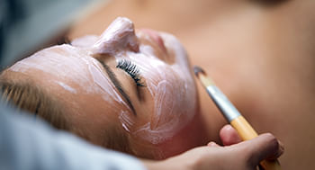 Peelings-Faciais